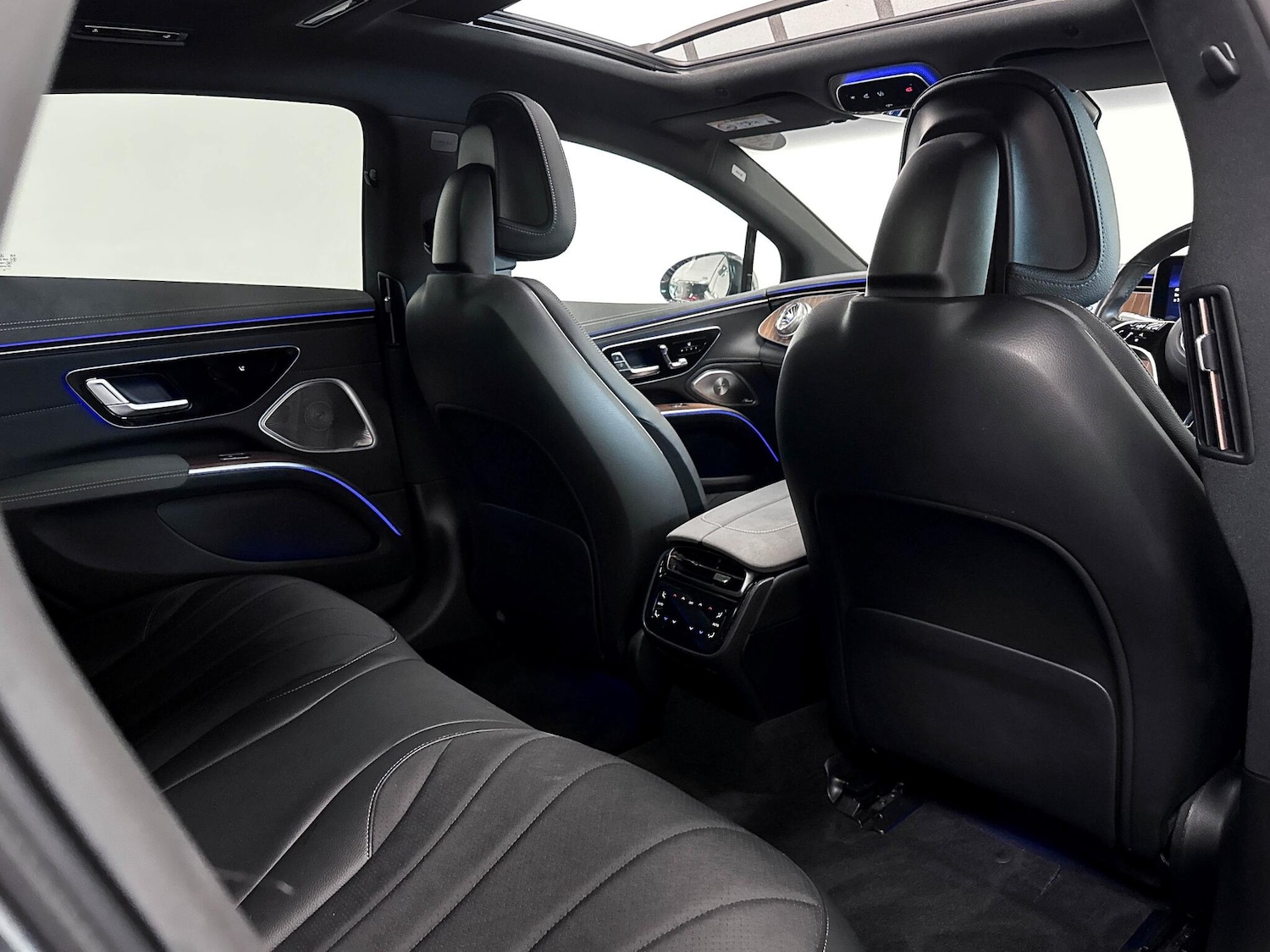 Used Mercedes-Benz EQS 2023 for sale - 77175198: Photo 26