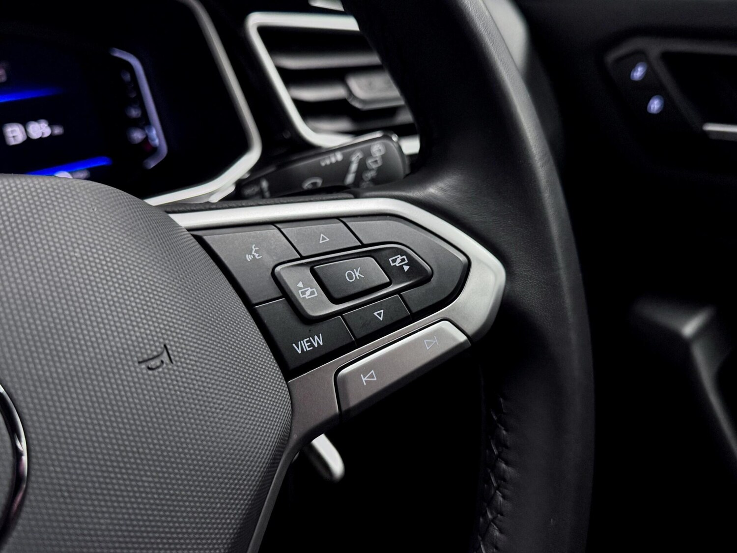 Used Volkswagen T-Roc 2024 for sale - 77510326: Photo 35