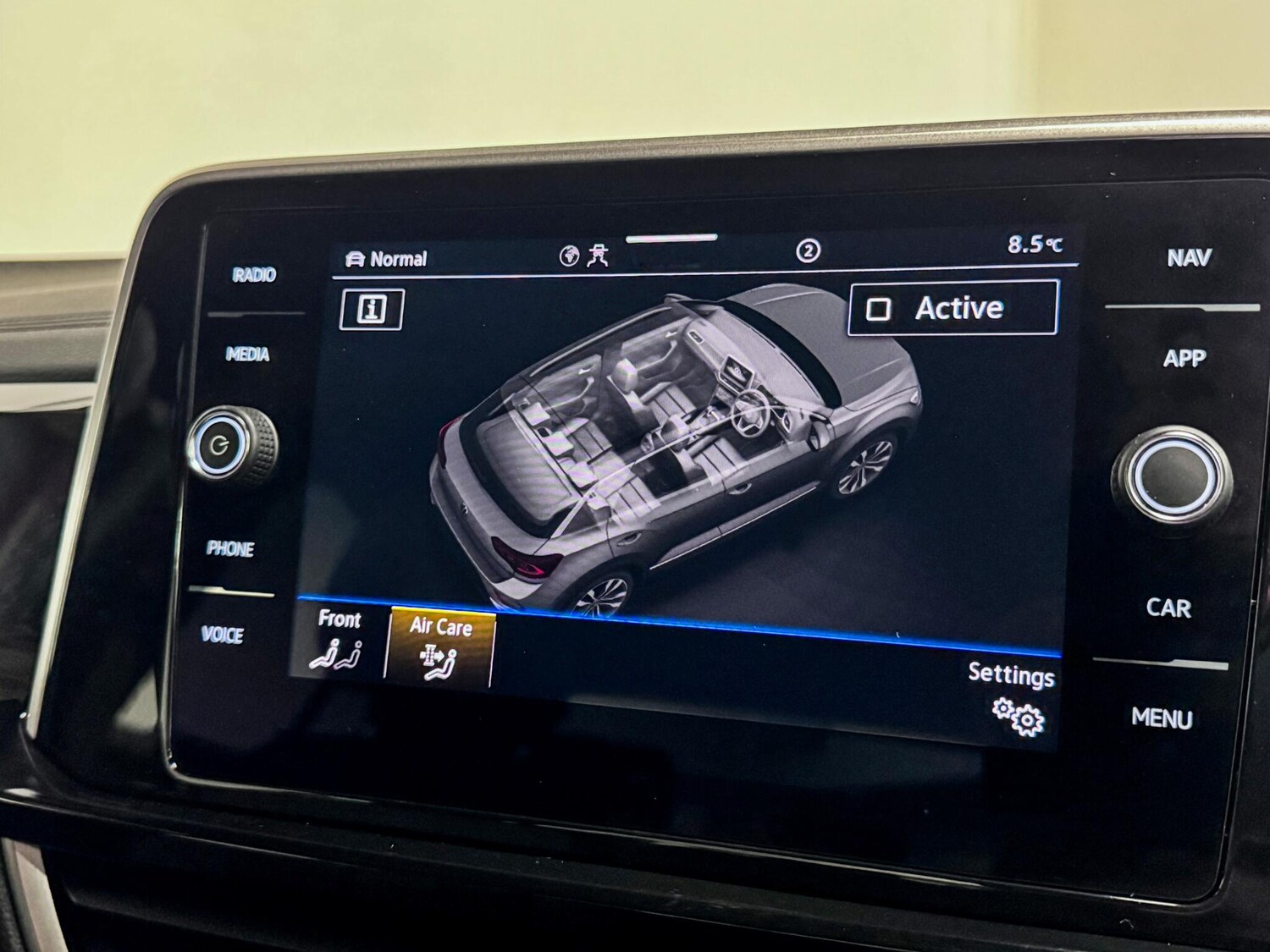 Used Volkswagen T-Roc 2024 for sale - 77510326: Photo 44