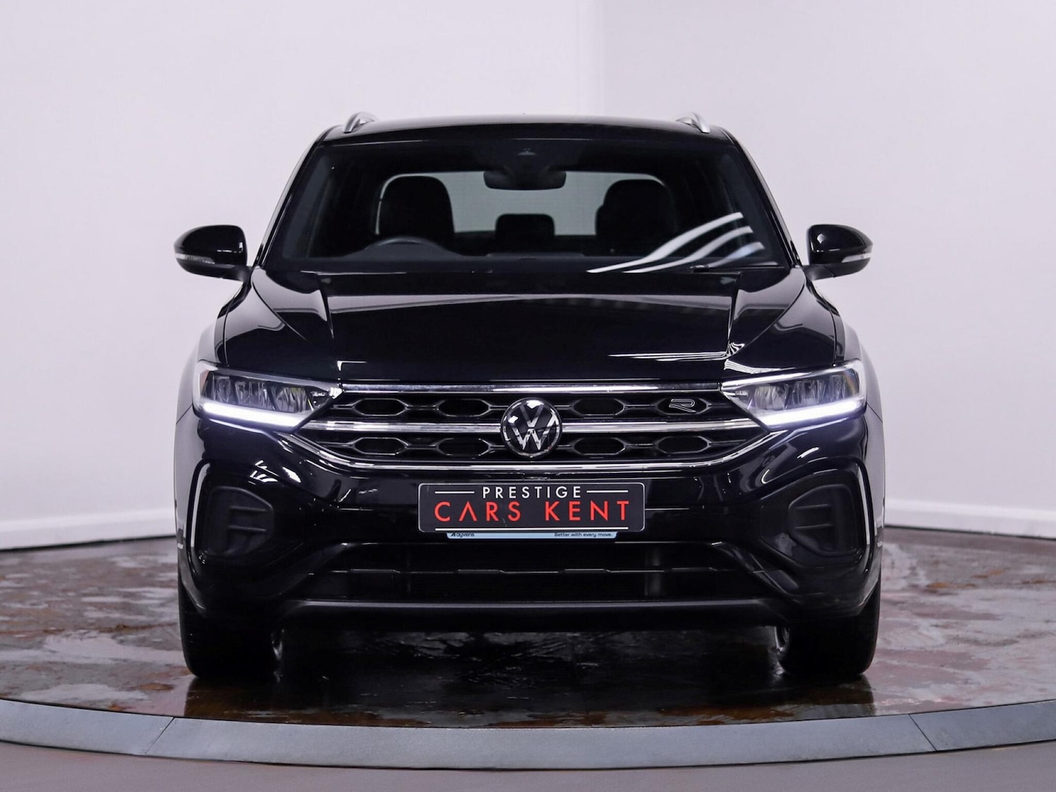 Used Volkswagen T-Roc 2024 for sale - 77510326: Photo 7