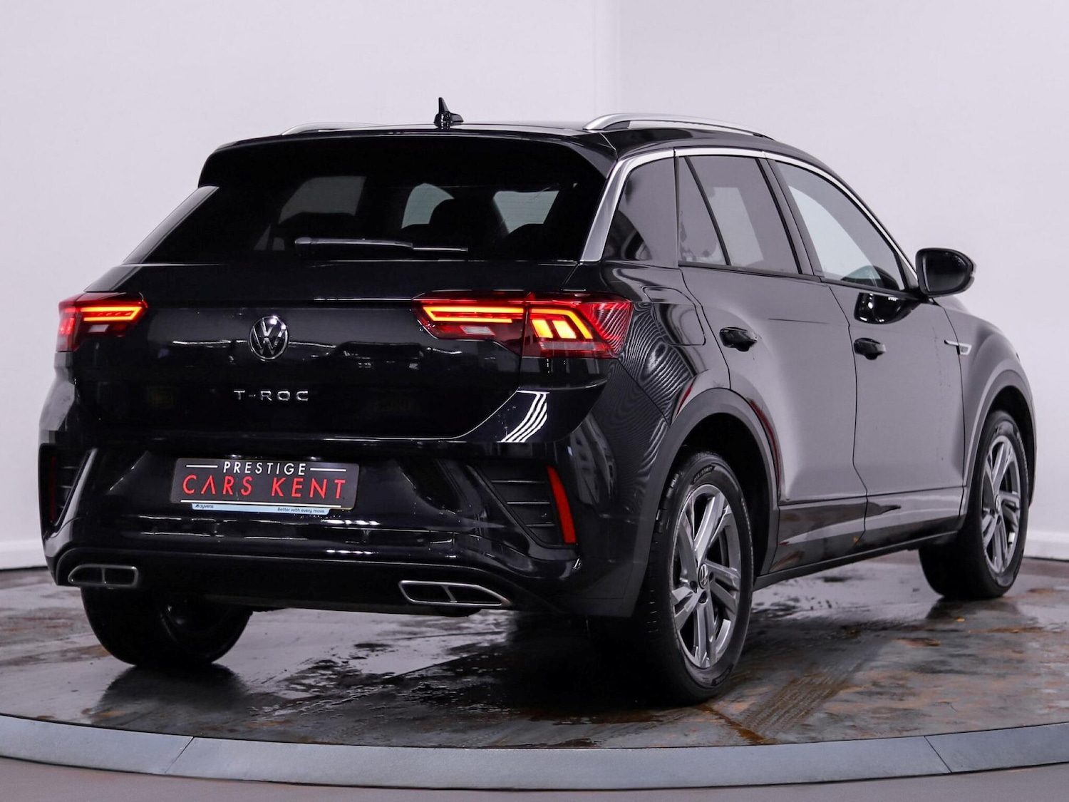 Used Volkswagen T-Roc 2024 for sale - 77510326: Photo 9