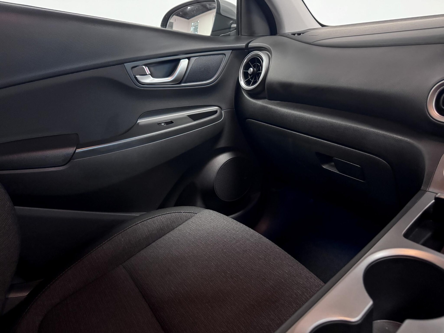 Used Hyundai KONA 2022 for sale - 77254674: Photo 24