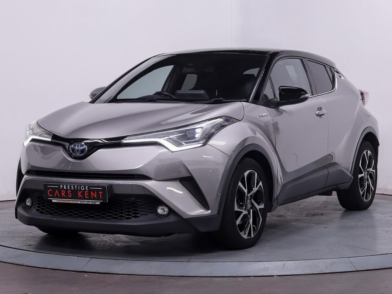 Used Toyota C-HR 2017 for sale - 75990505: Photo 6