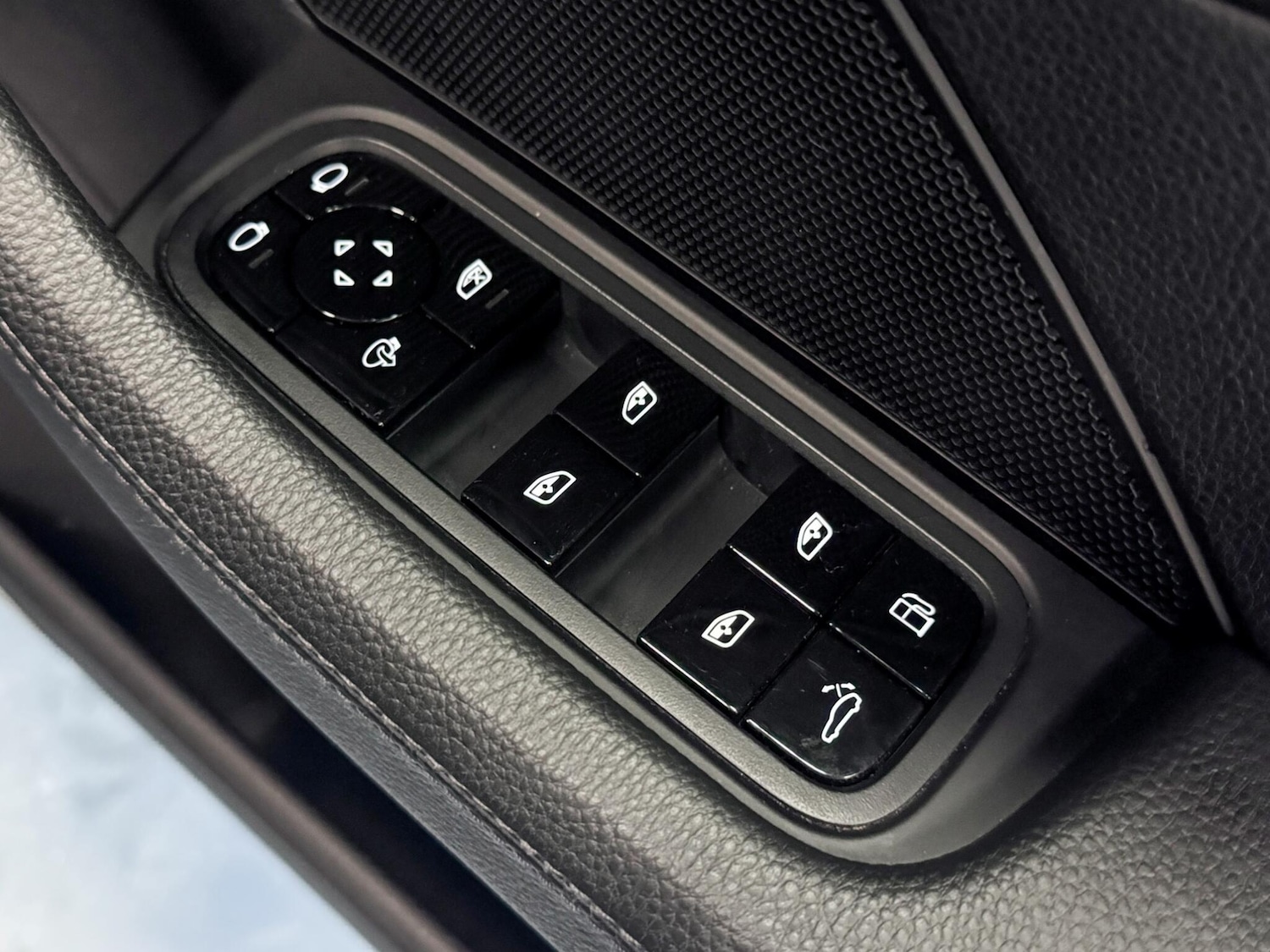 Used Porsche Panamera 2019 for sale - 76839426: Photo 24