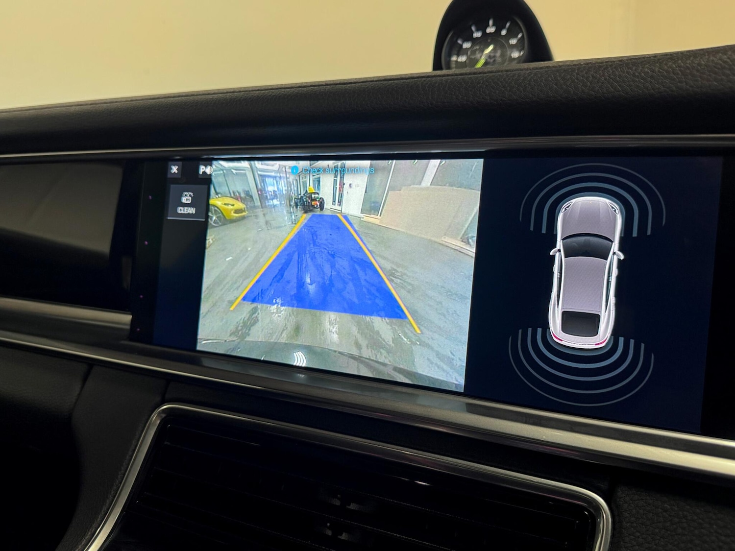 Used Porsche Panamera 2019 for sale - 76839426: Photo 48