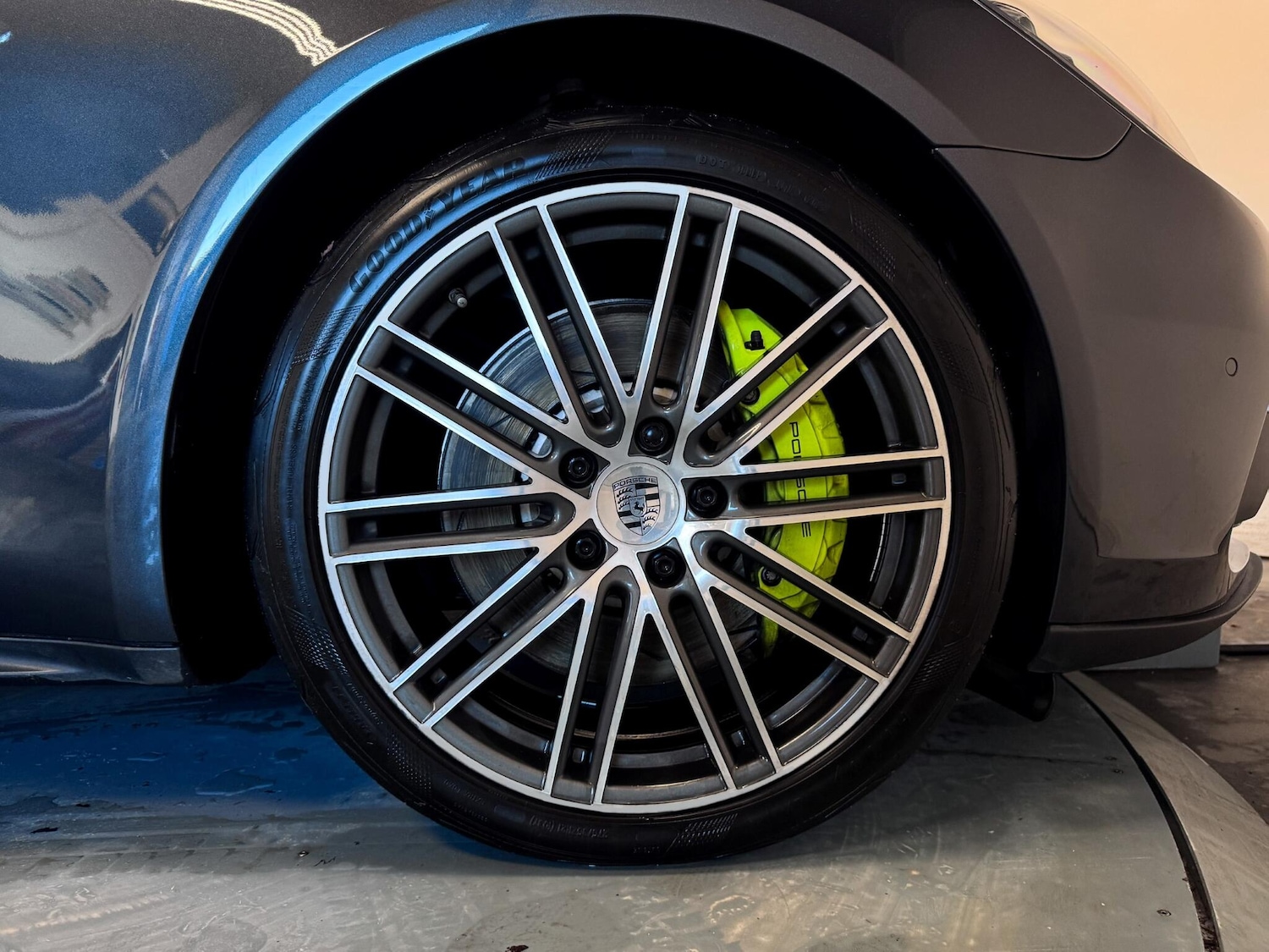 Used Porsche Panamera 2019 for sale - 76839426: Photo 63