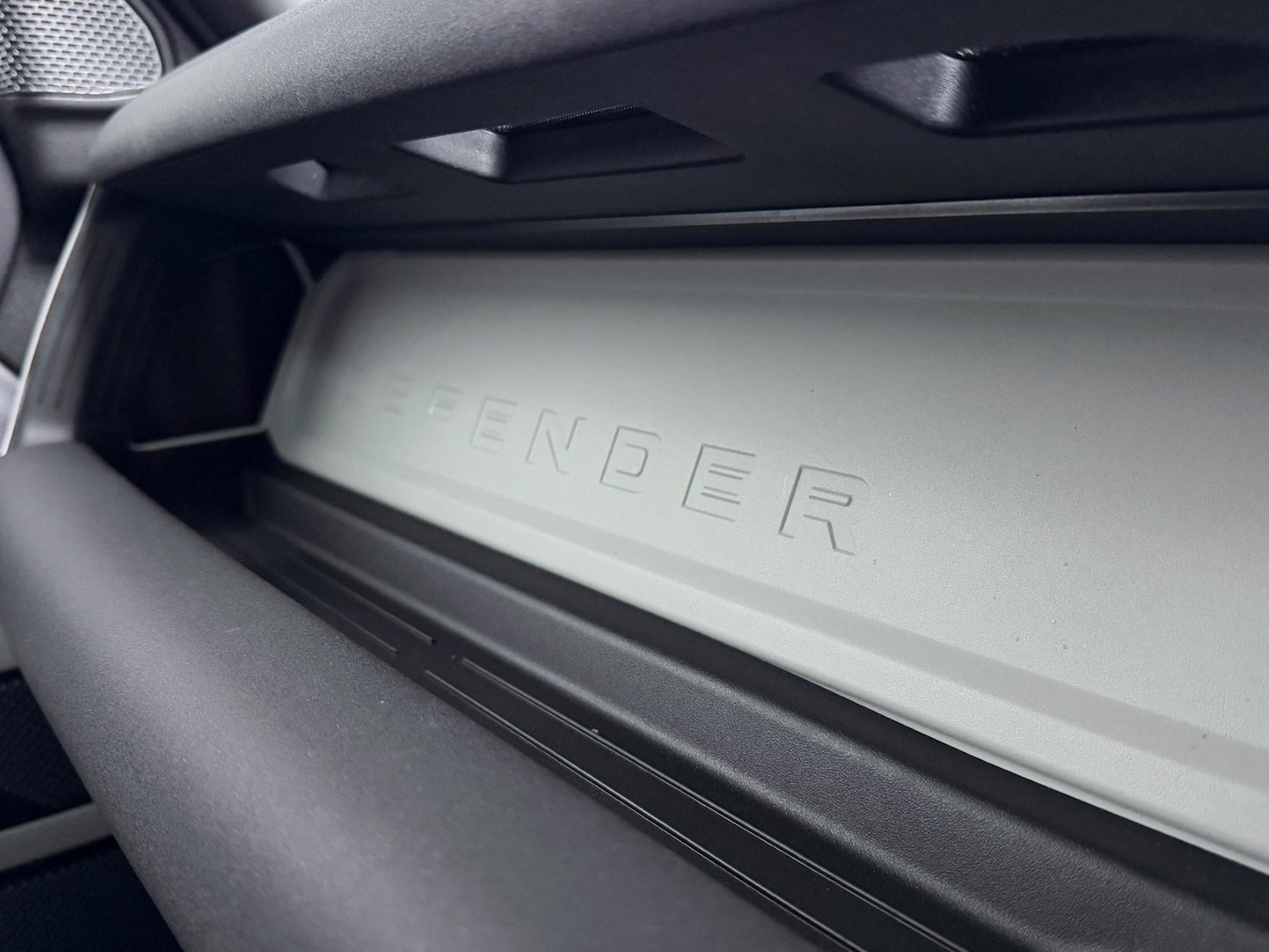 Used Land Rover Defender 90 2021 for sale - 74596161: Photo 39