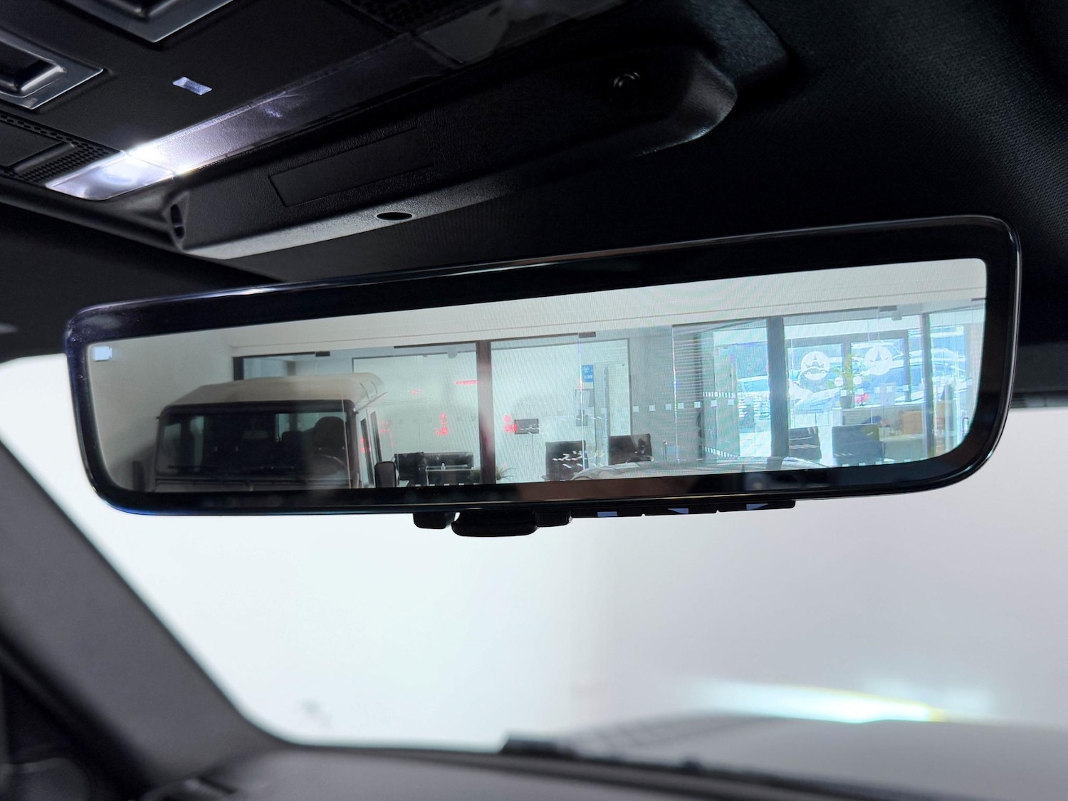 Used Land Rover Defender 90 2021 for sale - 74596161: Photo 45