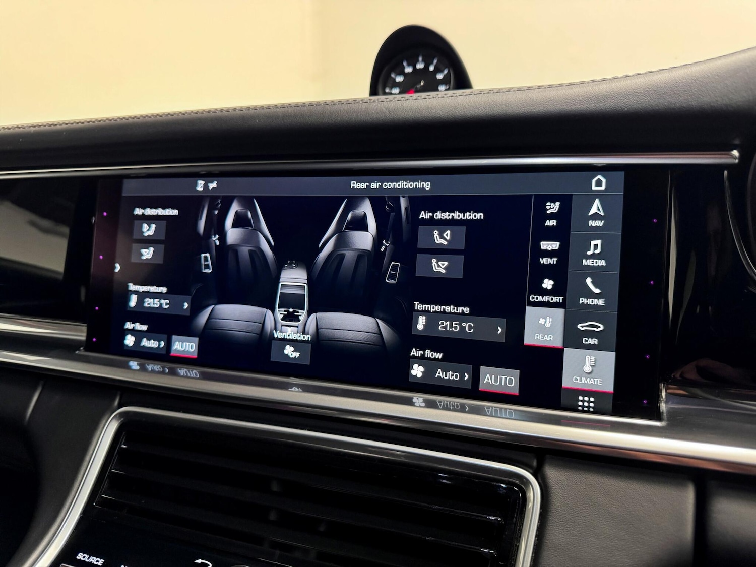 Used Porsche Panamera 2019 for sale - 76585006: Photo 64