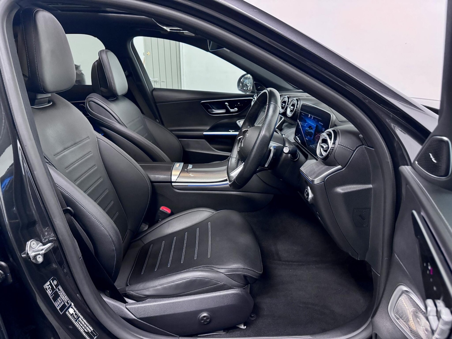 Used Mercedes-Benz C Class 2023 for sale - 77108991: Photo 23