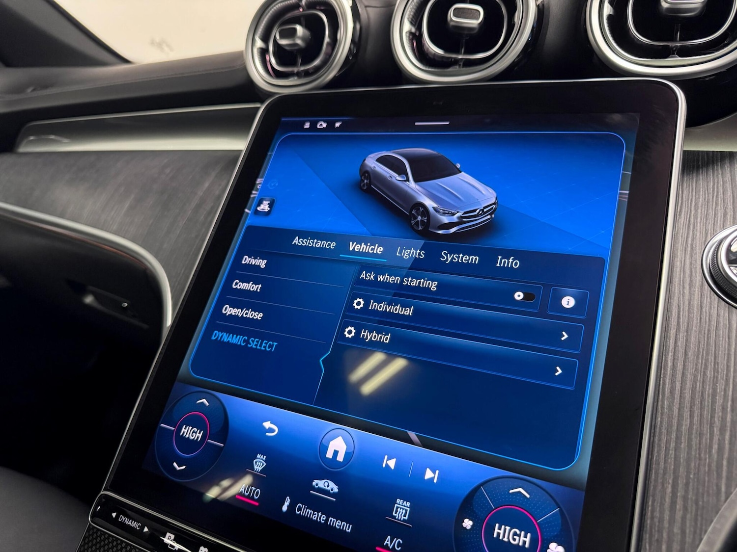 Used Mercedes-Benz C Class 2023 for sale - 77108991: Photo 58