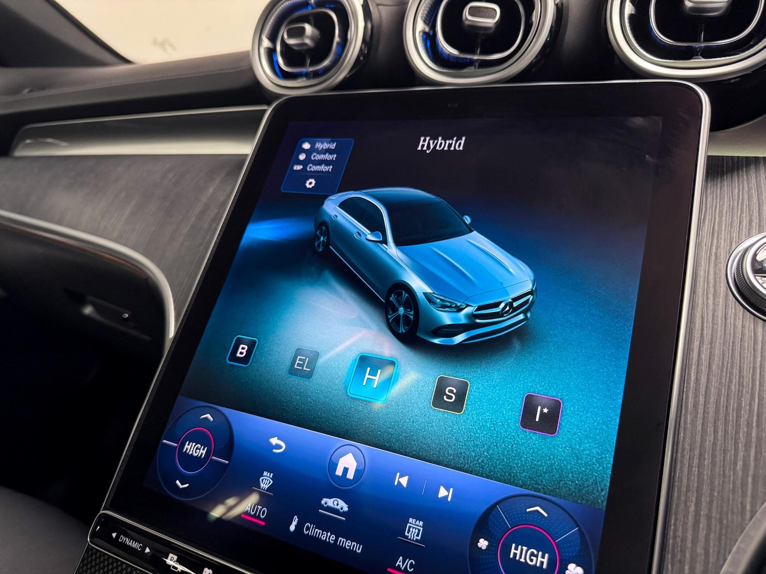 Used Mercedes-Benz C Class 2023 for sale - 77108991: Photo 59