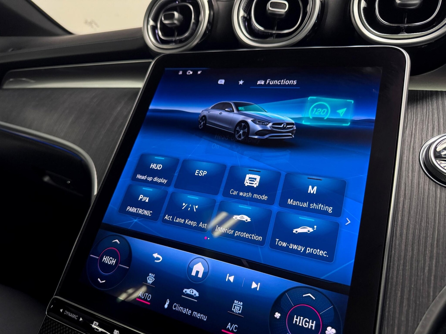 Used Mercedes-Benz C Class 2023 for sale - 77108991: Photo 60