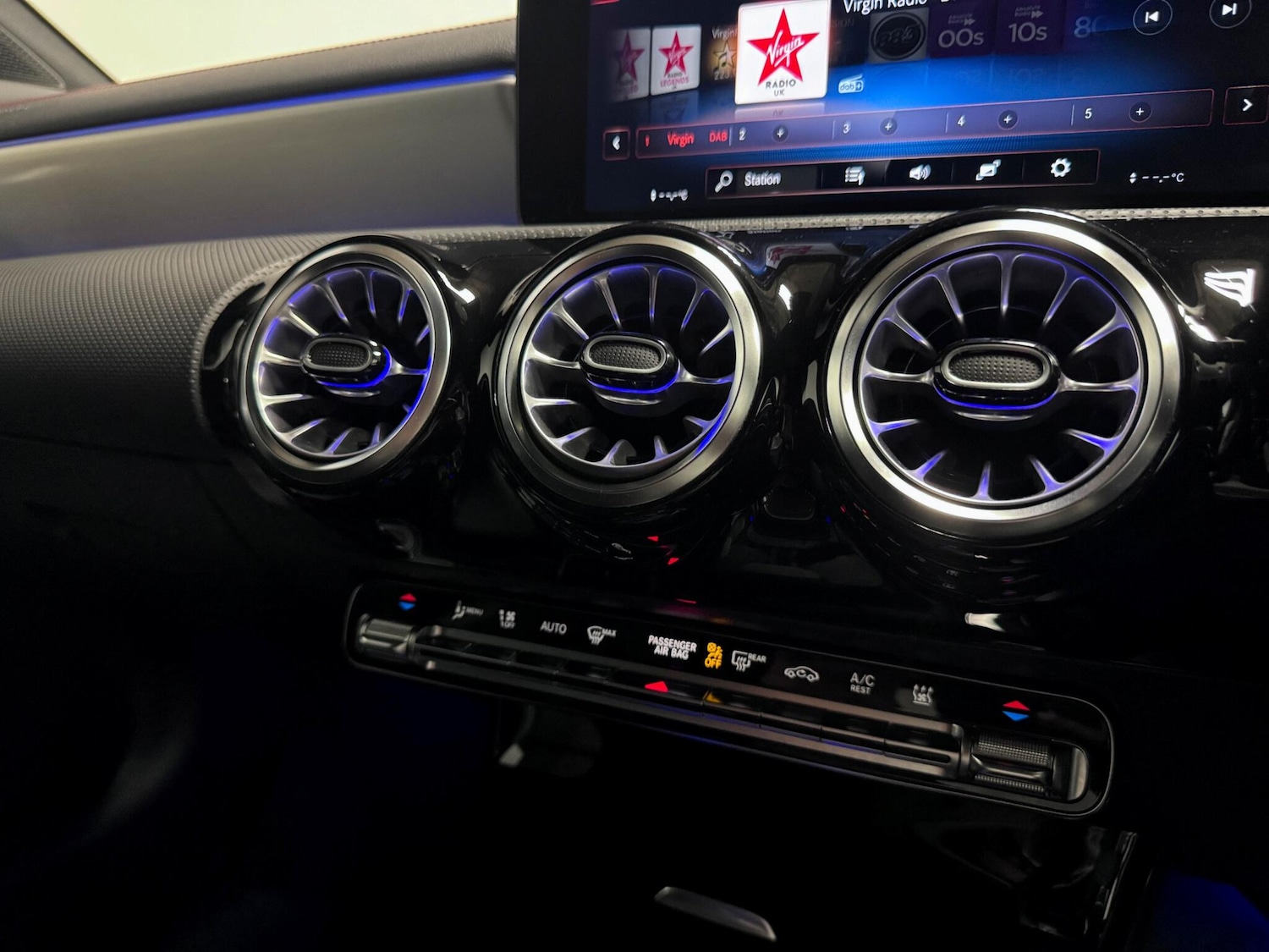 Used Mercedes-Benz CLA 2023 for sale - 76199899: Photo 34