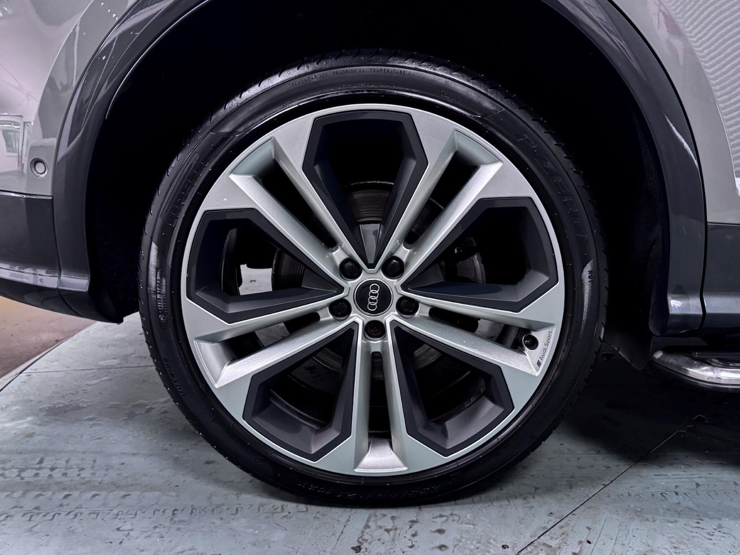 Used Audi Q5 2019 for sale - 76457375: Photo 53