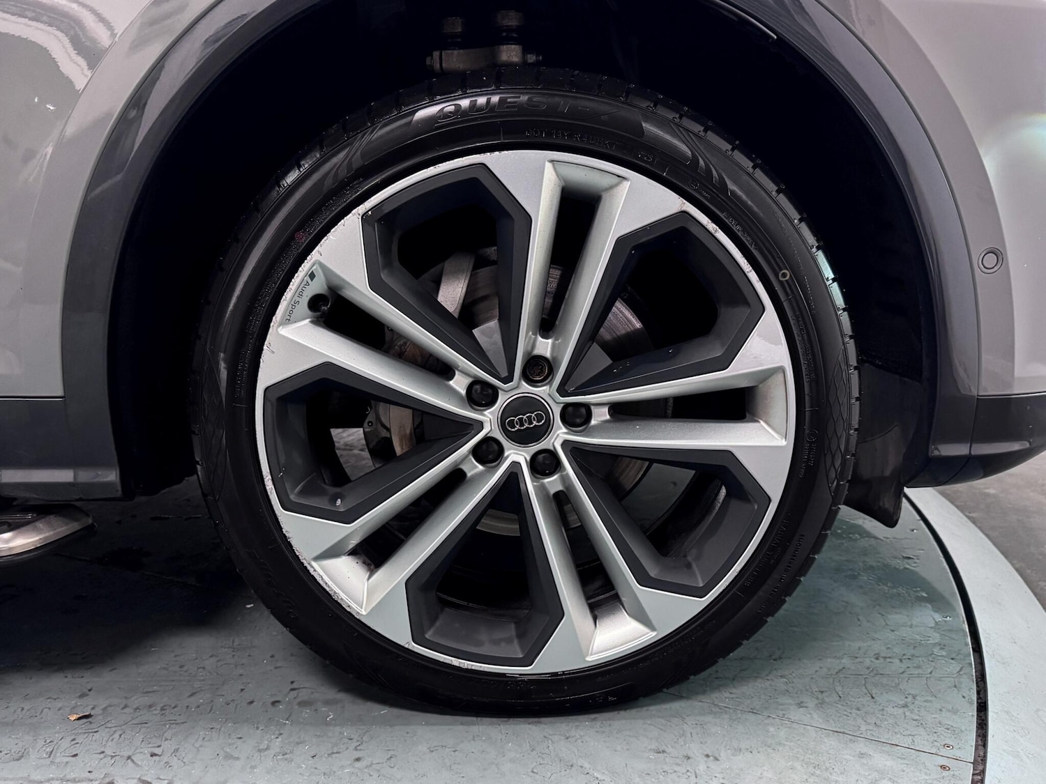 Used Audi Q5 2019 for sale - 76457375: Photo 54