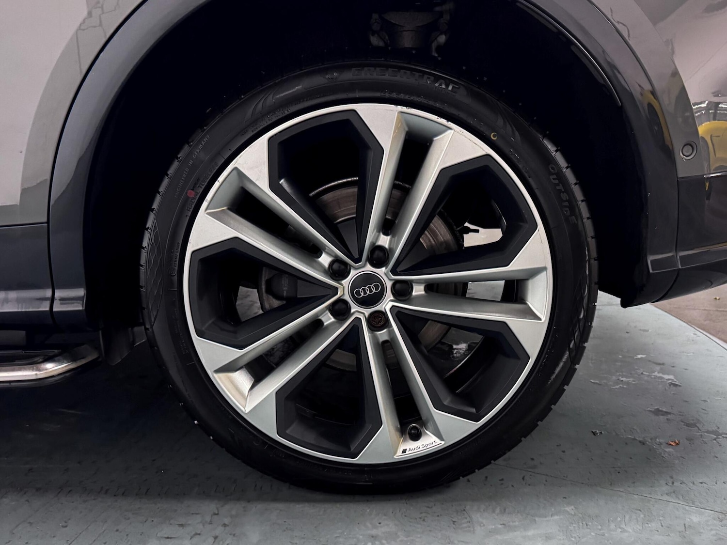 Used Audi Q5 2019 for sale - 76457375: Photo 56