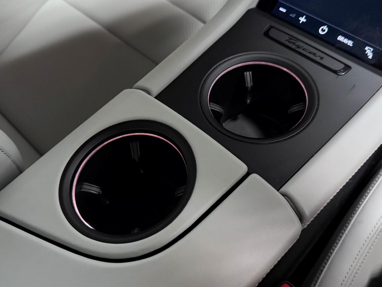 Used Porsche Taycan 2021 for sale - 76666833: Photo 30