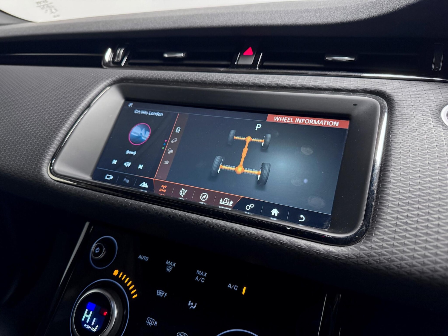 Used Land Rover Range Rover Evoque 2020 for sale - 76689125: Photo 41