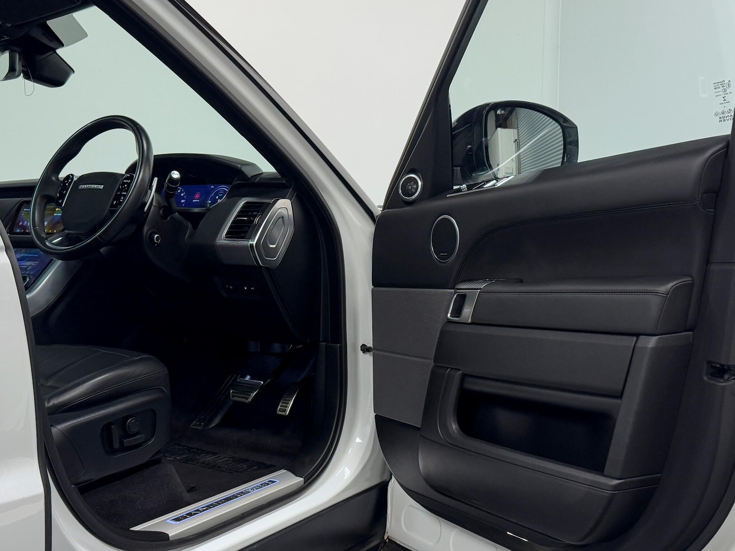 Used Land Rover Range Rover Sport 2020 for sale - 76200081: Photo 17