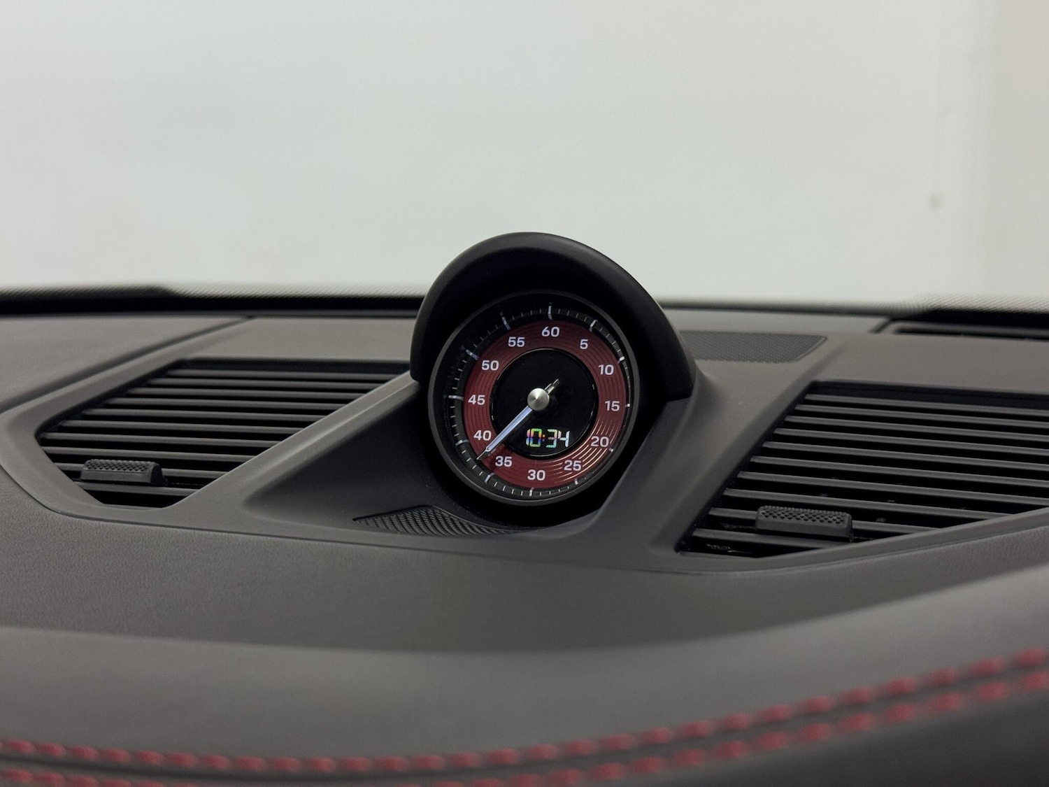 Used Porsche 911 2024 for sale - 76371254: Photo 36