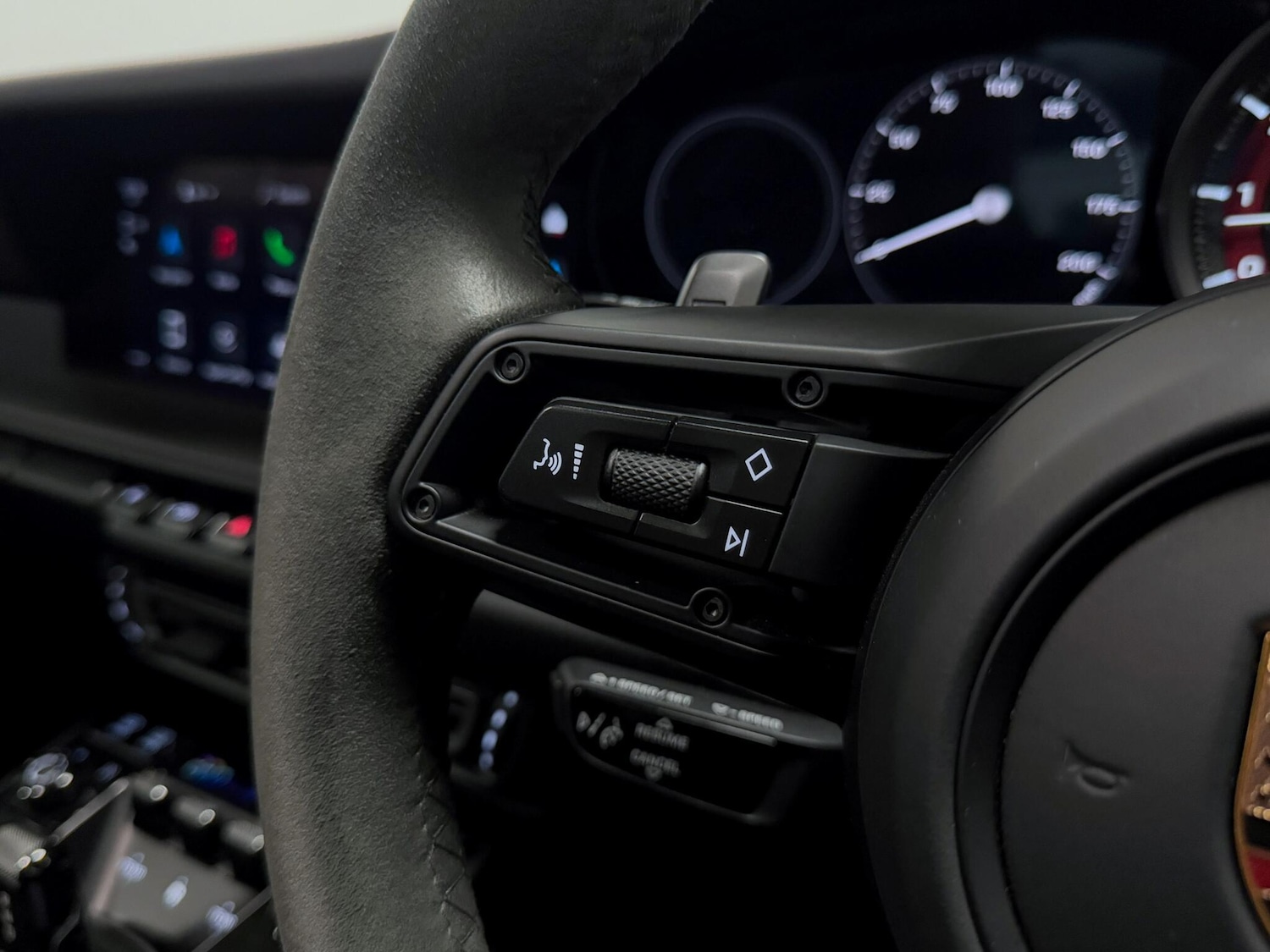 Used Porsche 911 2024 for sale - 76371254: Photo 38