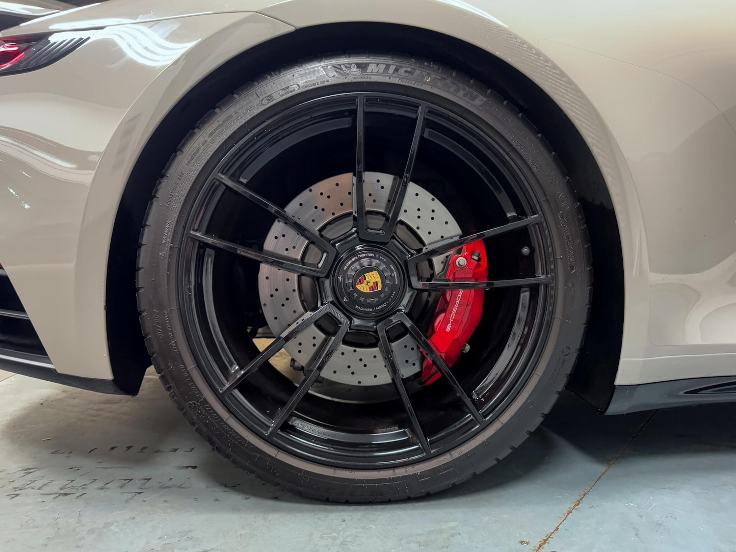 Used Porsche 911 2024 for sale - 76371254: Photo 56