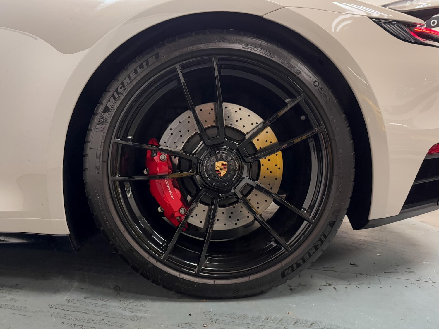 Used Porsche 911 2024 for sale - 76371254: Photo 59