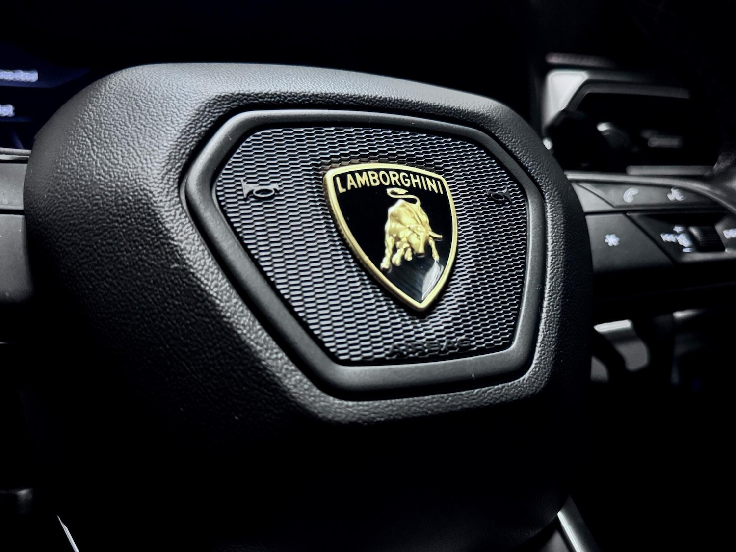 Used Lamborghini Urus 2021 for sale - 78086431: Photo 46