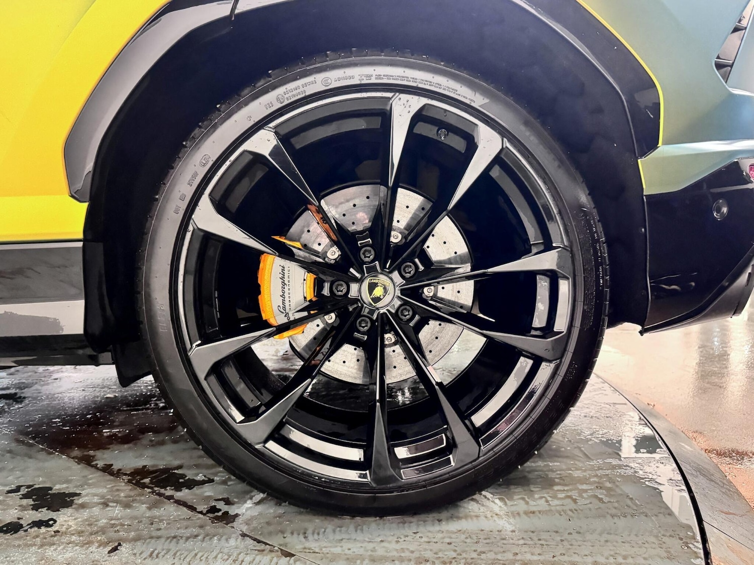 Used Lamborghini Urus 2021 for sale - 78086431: Photo 66