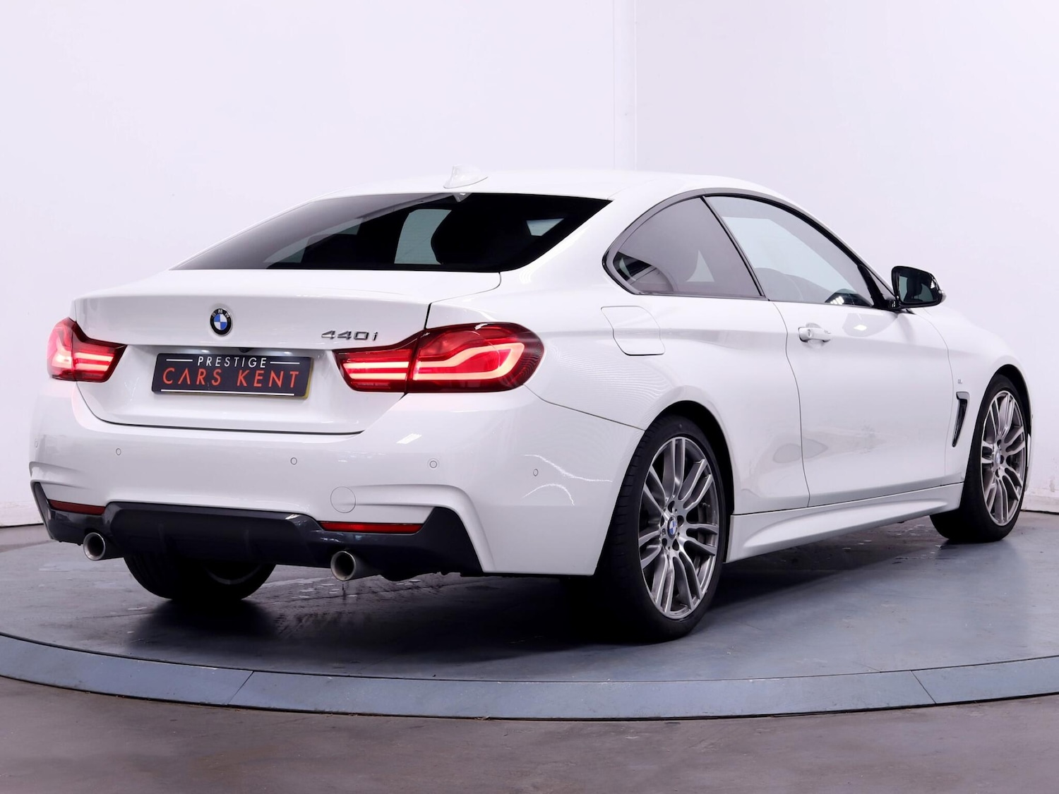 Used BMW 4 Series 2019 for sale - 76189689: Photo 9