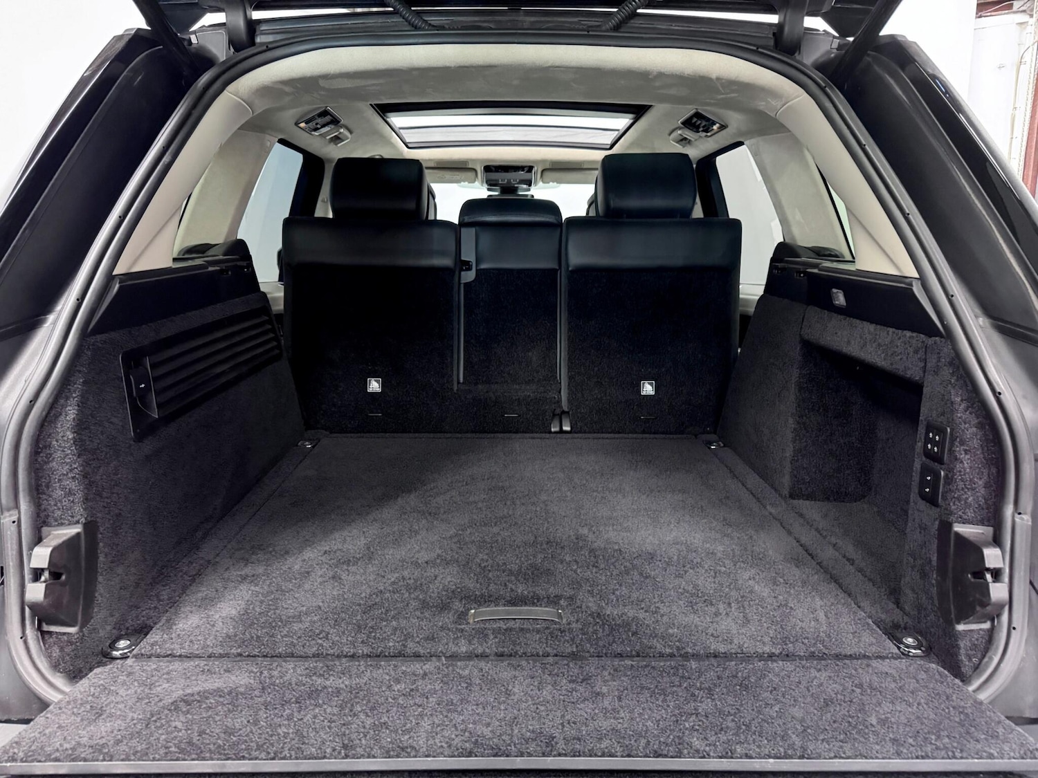 Used Land Rover Range Rover 2021 for sale - 77131033: Photo 16