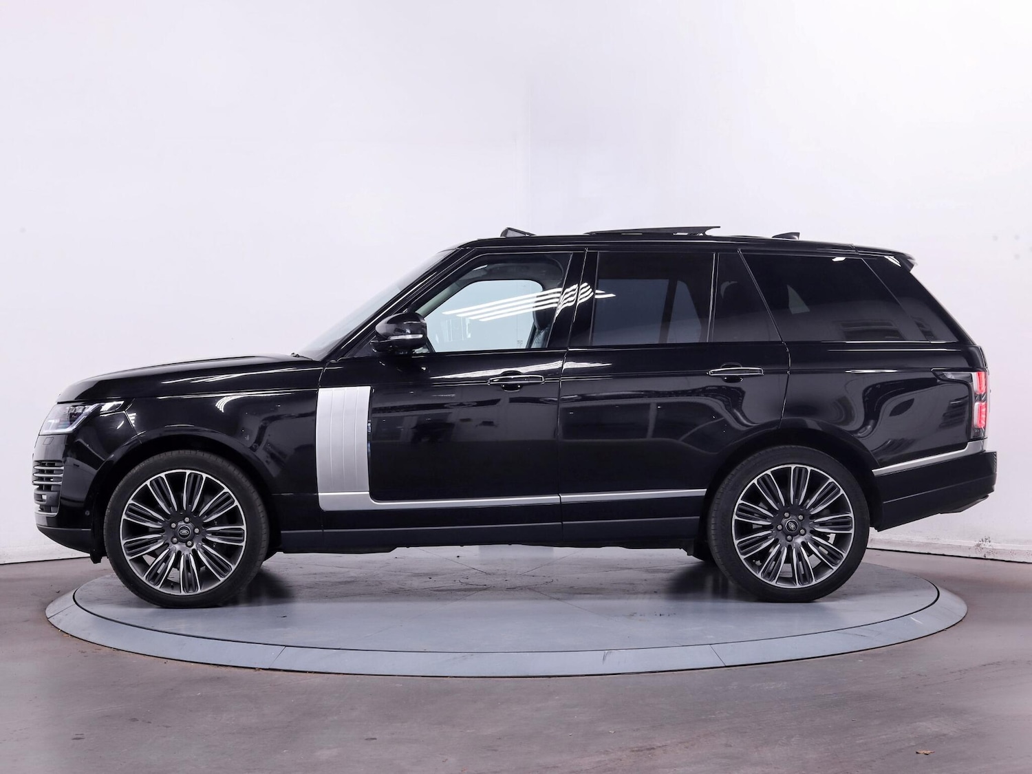 Used Land Rover Range Rover 2021 for sale - 77131033: Photo 8