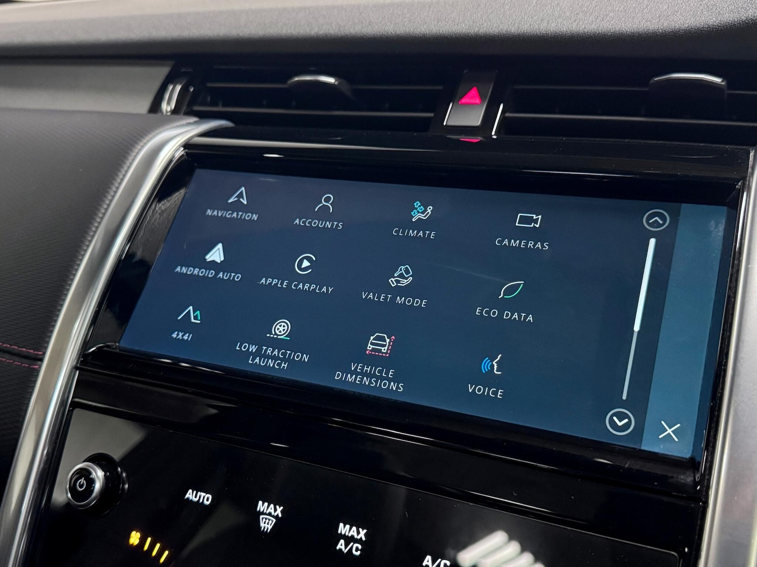 Used Land Rover Discovery Sport 2022 for sale - 76801413: Photo 38