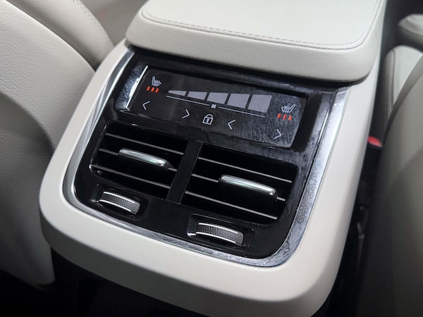 Used Volvo XC90 2021 for sale - 76042169: Photo 31