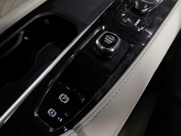 Used Volvo XC90 2021 for sale - 76042169: Photo 36