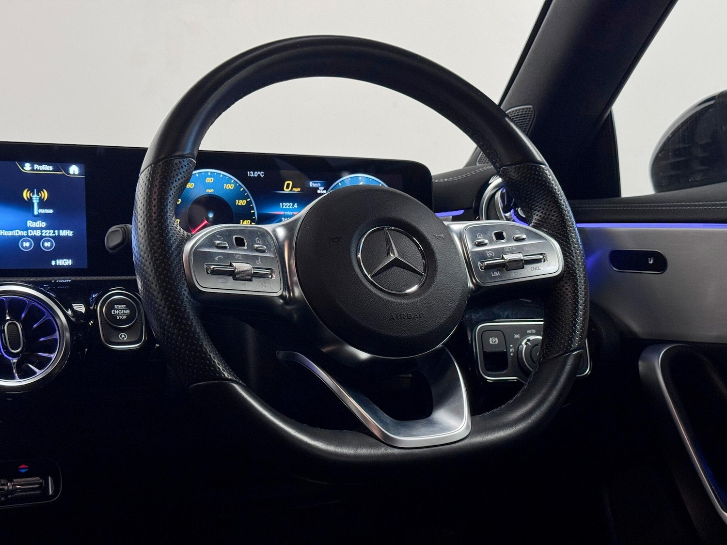 Used Mercedes-Benz CLA 2022 for sale - 76645746: Photo 31