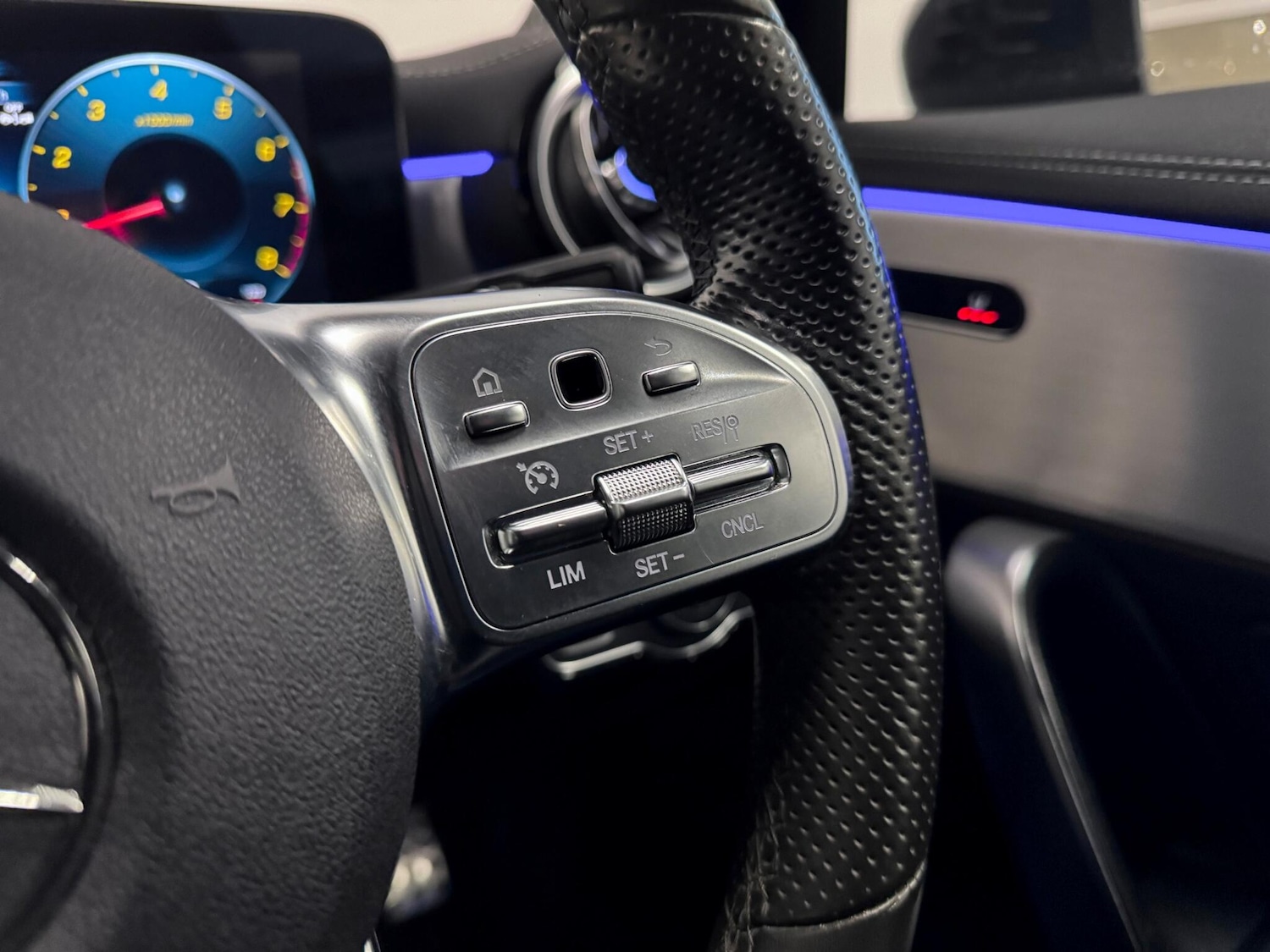 Used Mercedes-Benz CLA 2022 for sale - 76645746: Photo 34