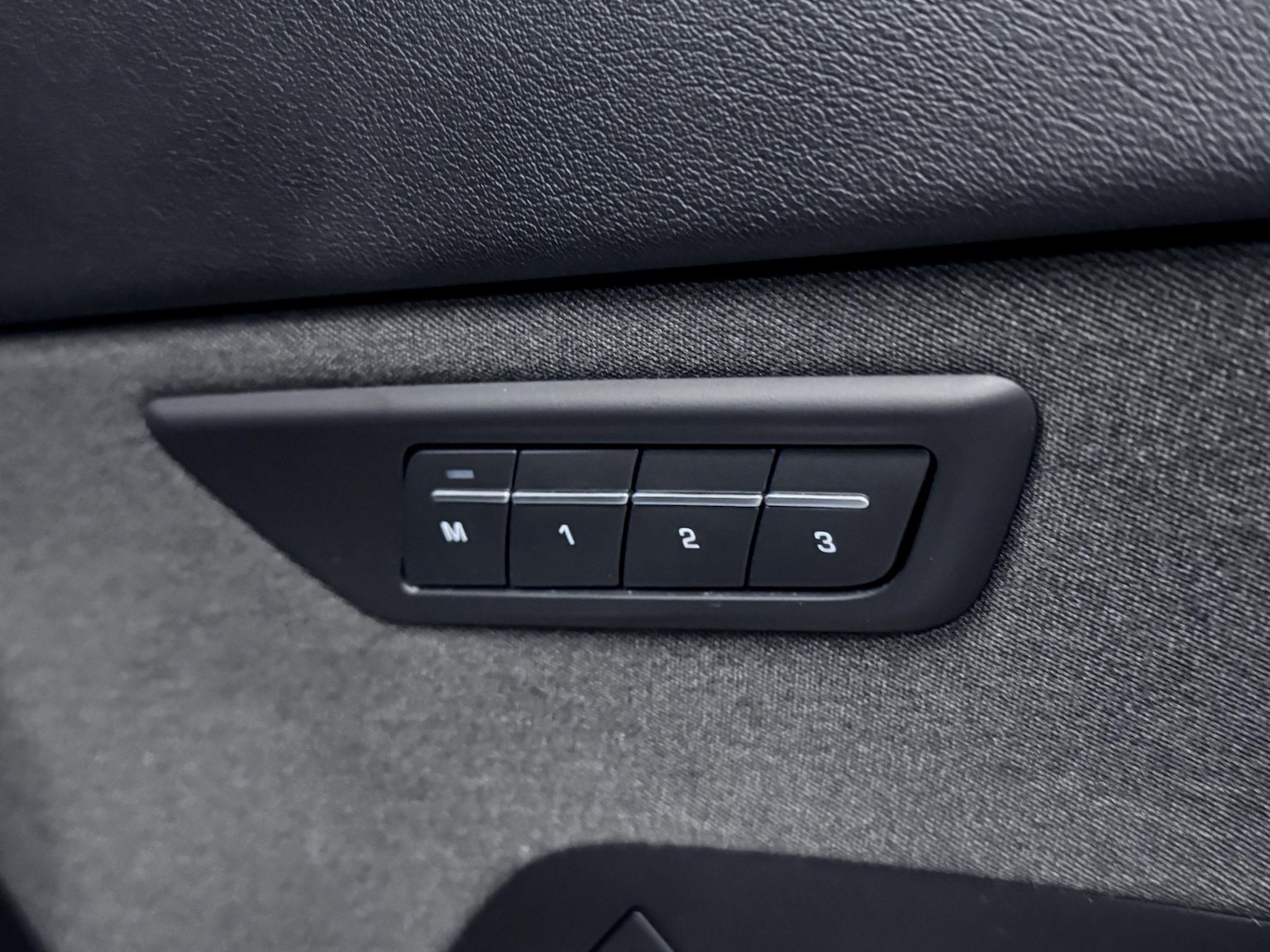 Used Jaguar E-Pace 2021 for sale - 76200153: Photo 18