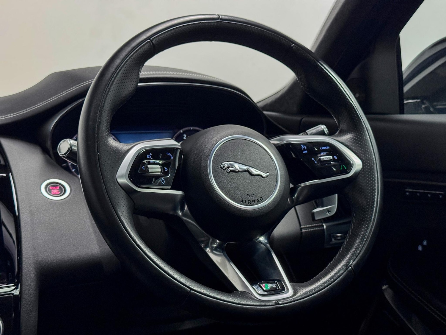 Used Jaguar E-Pace 2021 for sale - 76200153: Photo 38