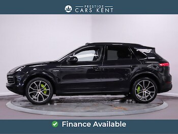 Used Porsche Cayenne 2020 for sale - 77425131: Photo