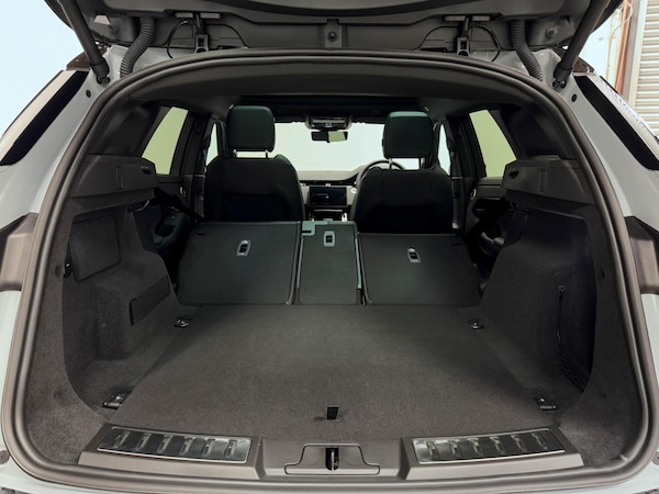 Used Land Rover Range Rover Evoque 2024 for sale - 76060390: Photo 13