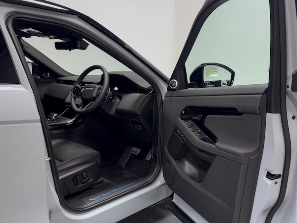 Used Land Rover Range Rover Evoque 2024 for sale - 76060390: Photo 17