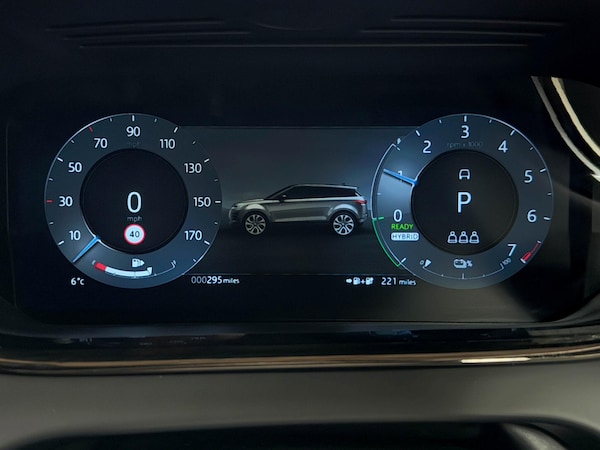 Used Land Rover Range Rover Evoque 2024 for sale - 76060390: Photo 36