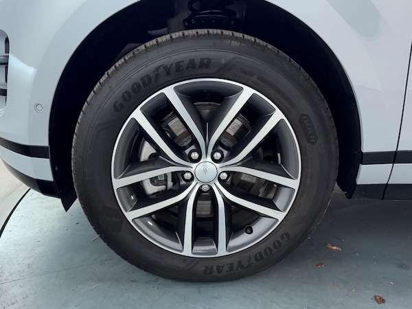 Used Land Rover Range Rover Evoque 2024 for sale - 76060390: Photo 71