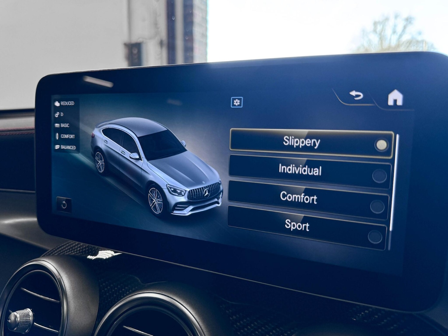 Used Mercedes-Benz GLC 2023 for sale - 77658963: Photo 59