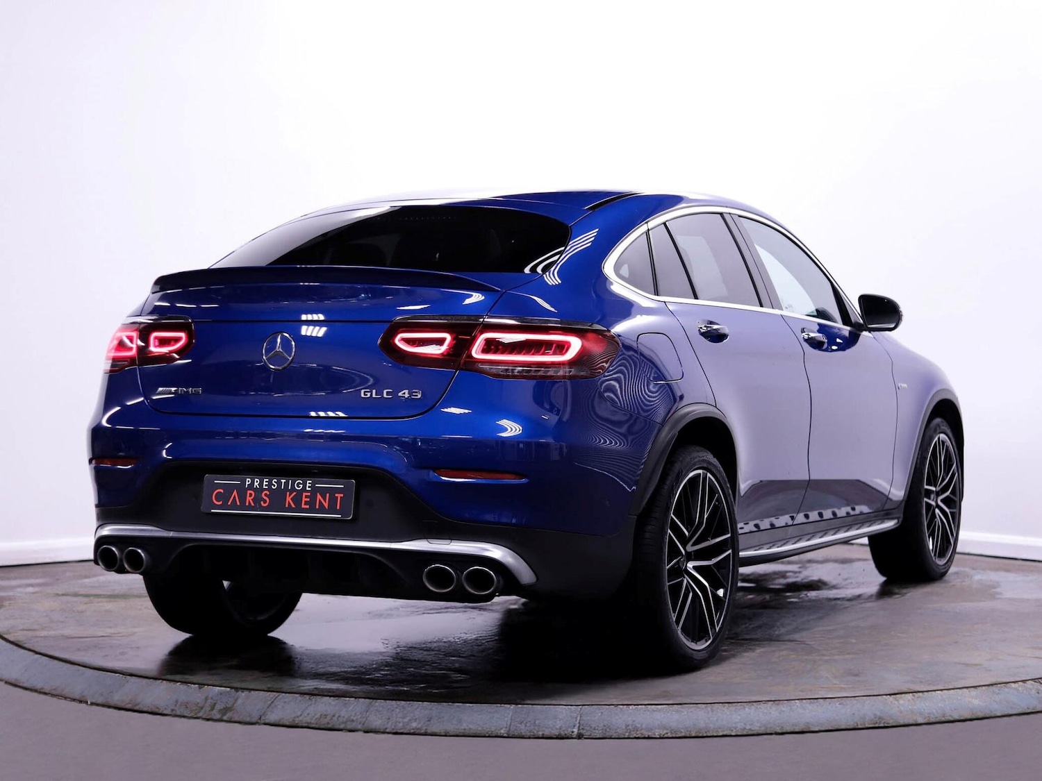 Used Mercedes-Benz GLC 2023 for sale - 77658963: Photo 9