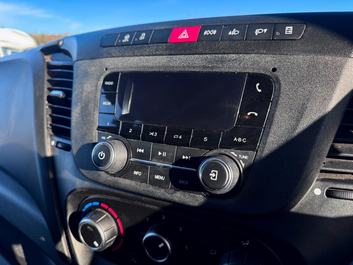 Used Iveco Daily 2023 for sale - 76728306: Photo 55