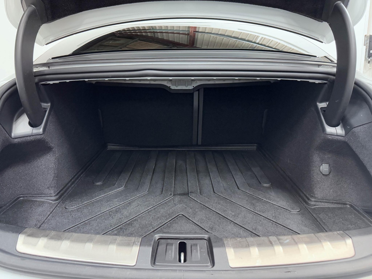 Used Porsche Taycan 2020 for sale - 76996691: Photo 13