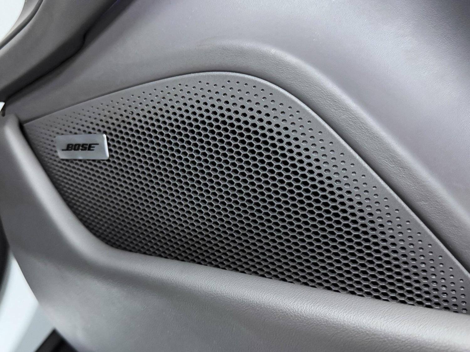 Used Porsche Taycan 2020 for sale - 76996691: Photo 19